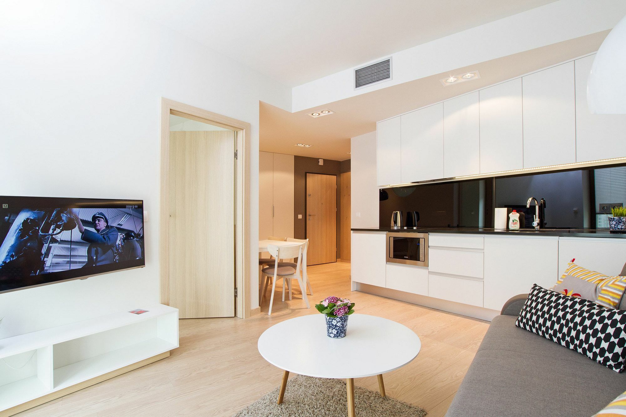 Wawel Luxury Apartments By Amstra Краков Экстерьер фото